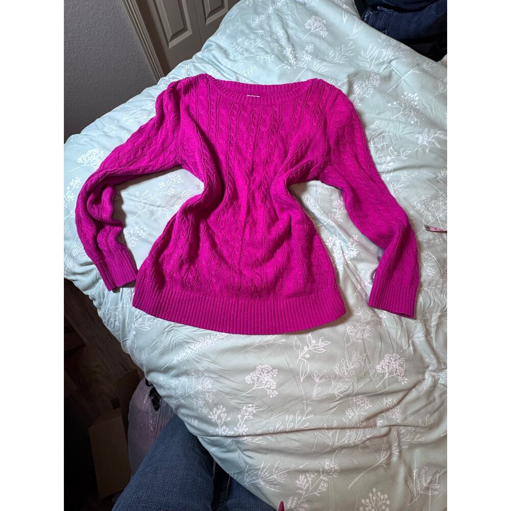 Fuchsia Old Navy sweater size Large
